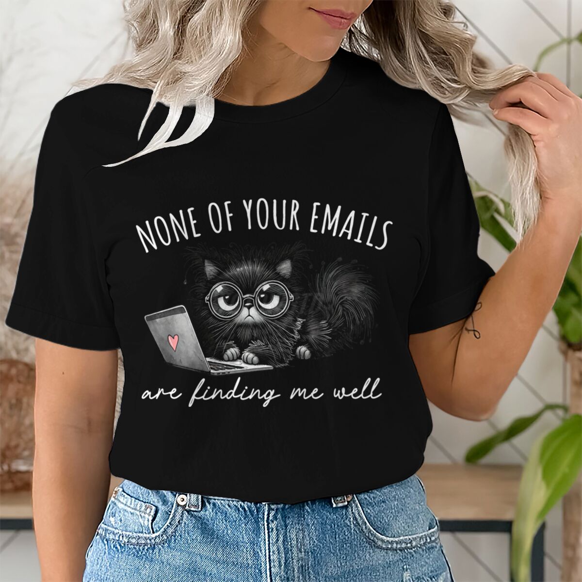 Home Office Email - Camiseta Unissex com Estampa de Meme